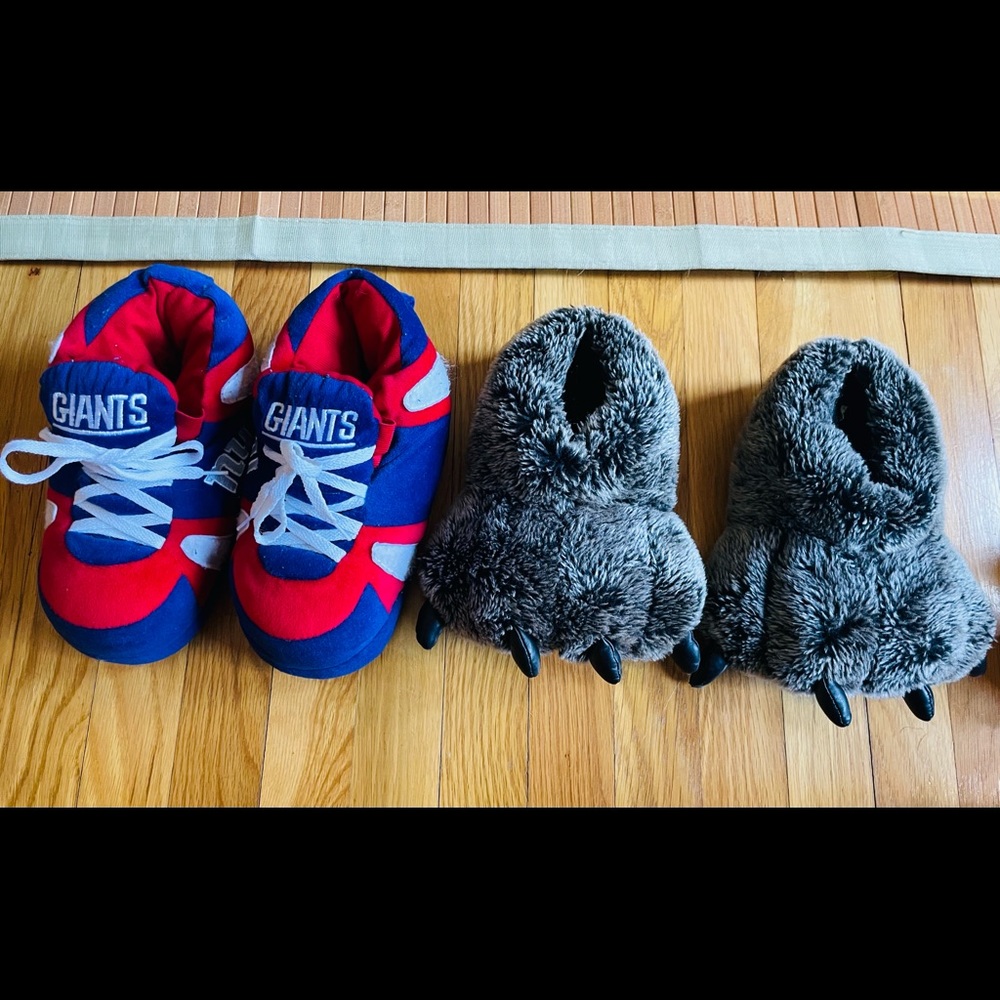 2 Pairs of Boys Slippers (Fits sizes 10-13)